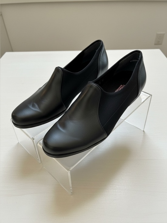 Munro Shoes - Ladies Munro slip-on shoes